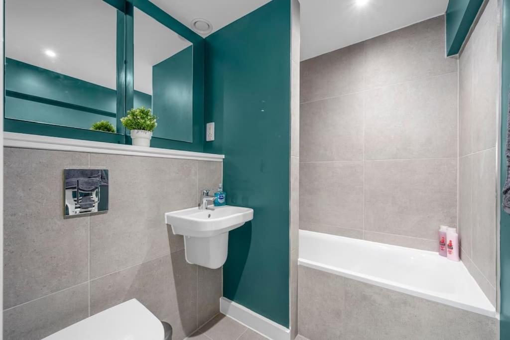 Luxury Stylish Apartment Central Manchester Exterior photo
